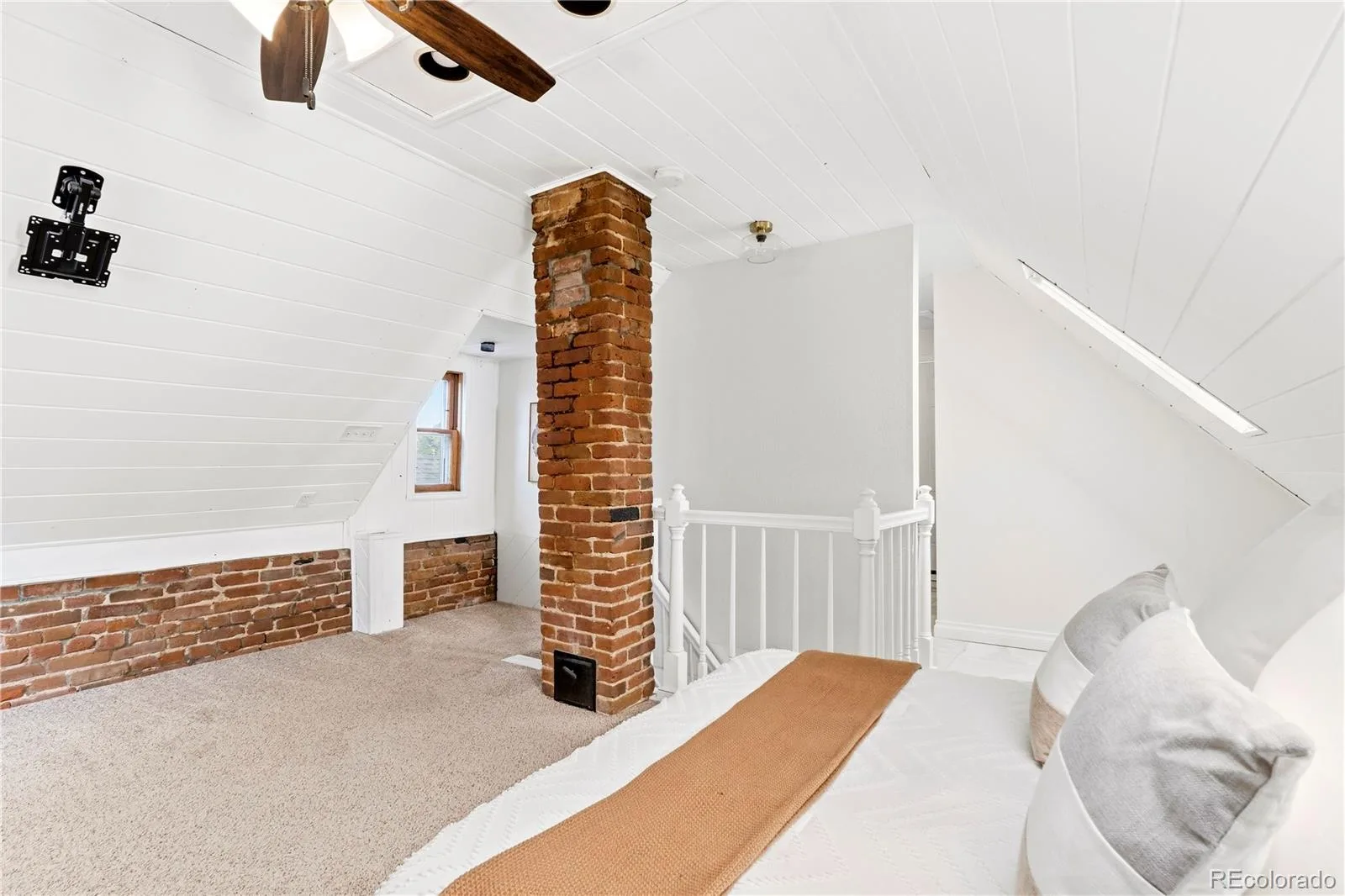 1144 S Logan Street Denver CO 80210 | MLS #REC5169582 09232026032048 1600 20