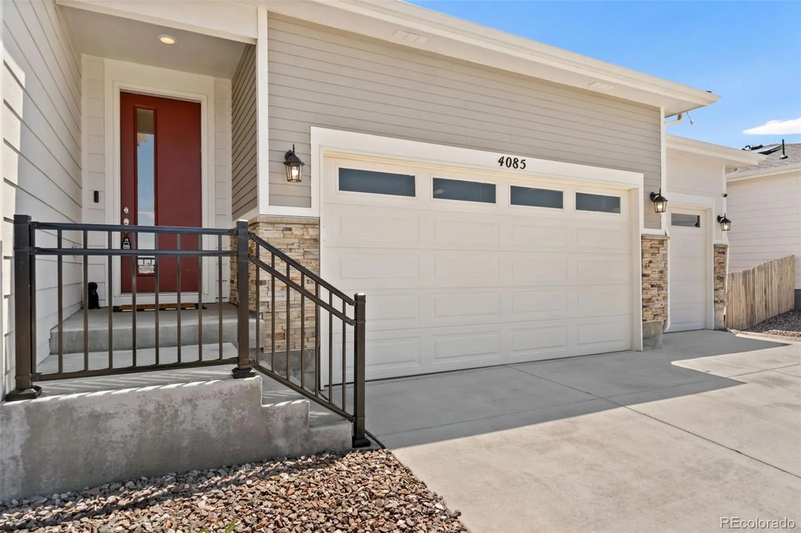 4085 Castle Vista Drive Castle Rock CO 80104 | MLS #REC5170618 07302026204313 1600 1