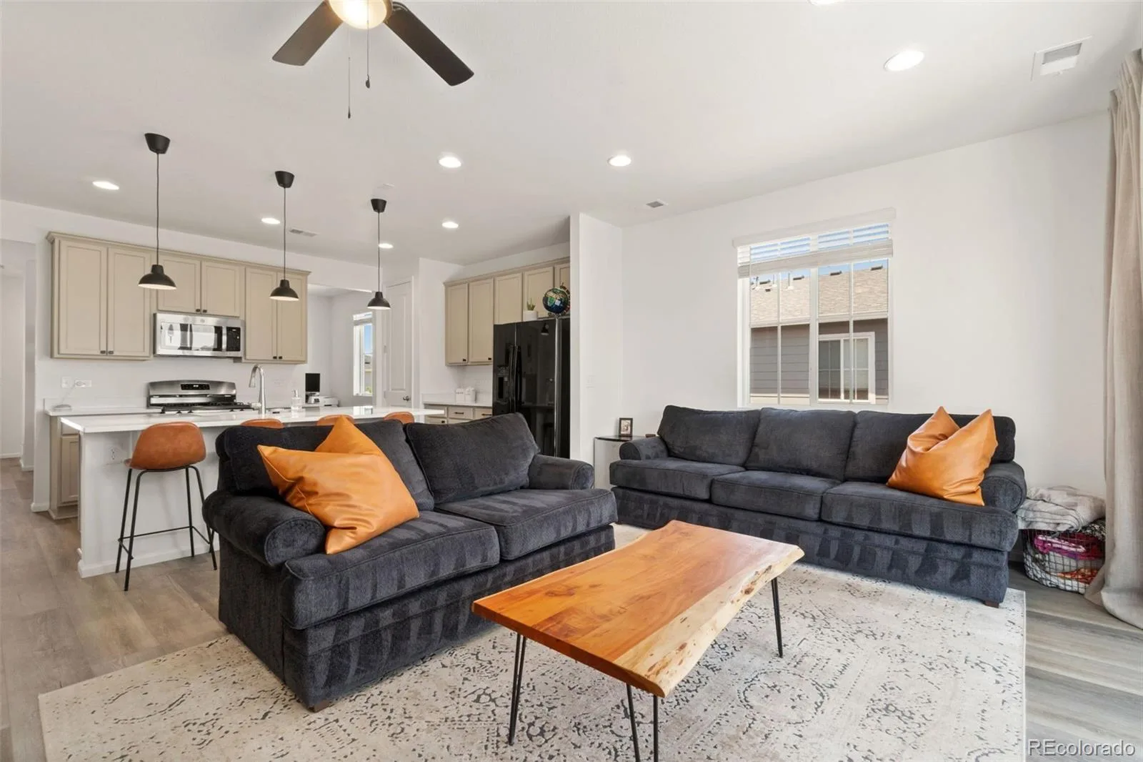 4085 Castle Vista Drive Castle Rock CO 80104 | MLS #REC5170618 07302026204313 1600 15