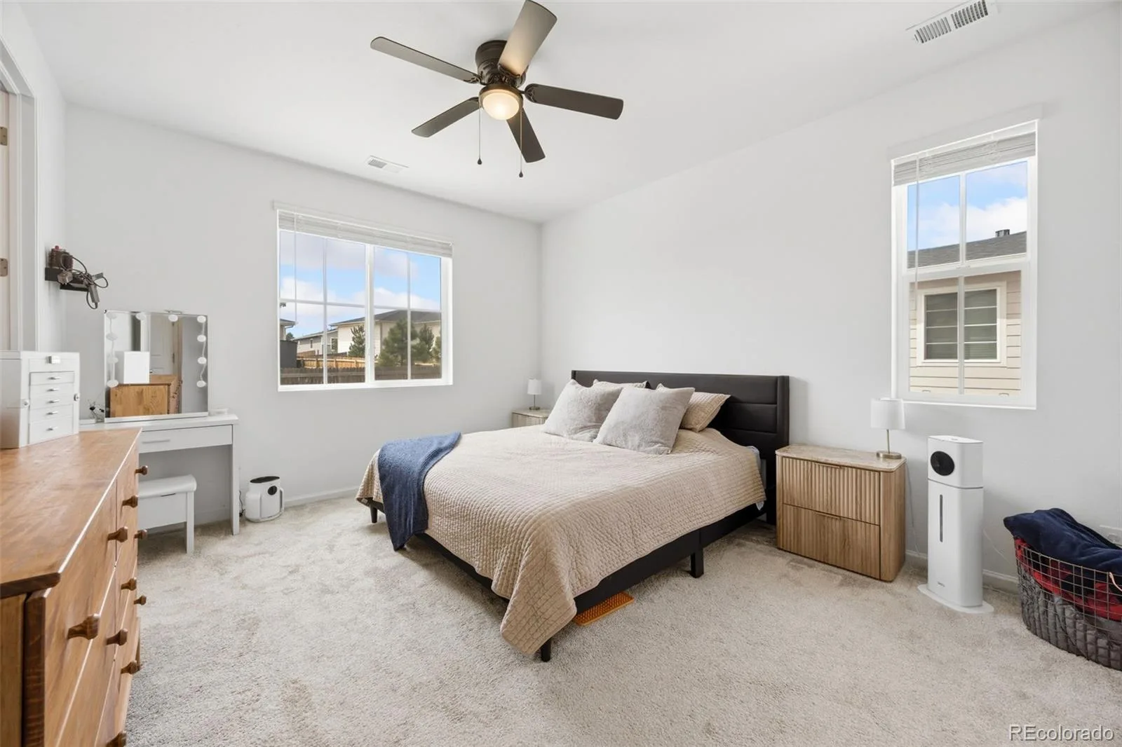 4085 Castle Vista Drive Castle Rock CO 80104 | MLS #REC5170618 07302026204313 1600 16