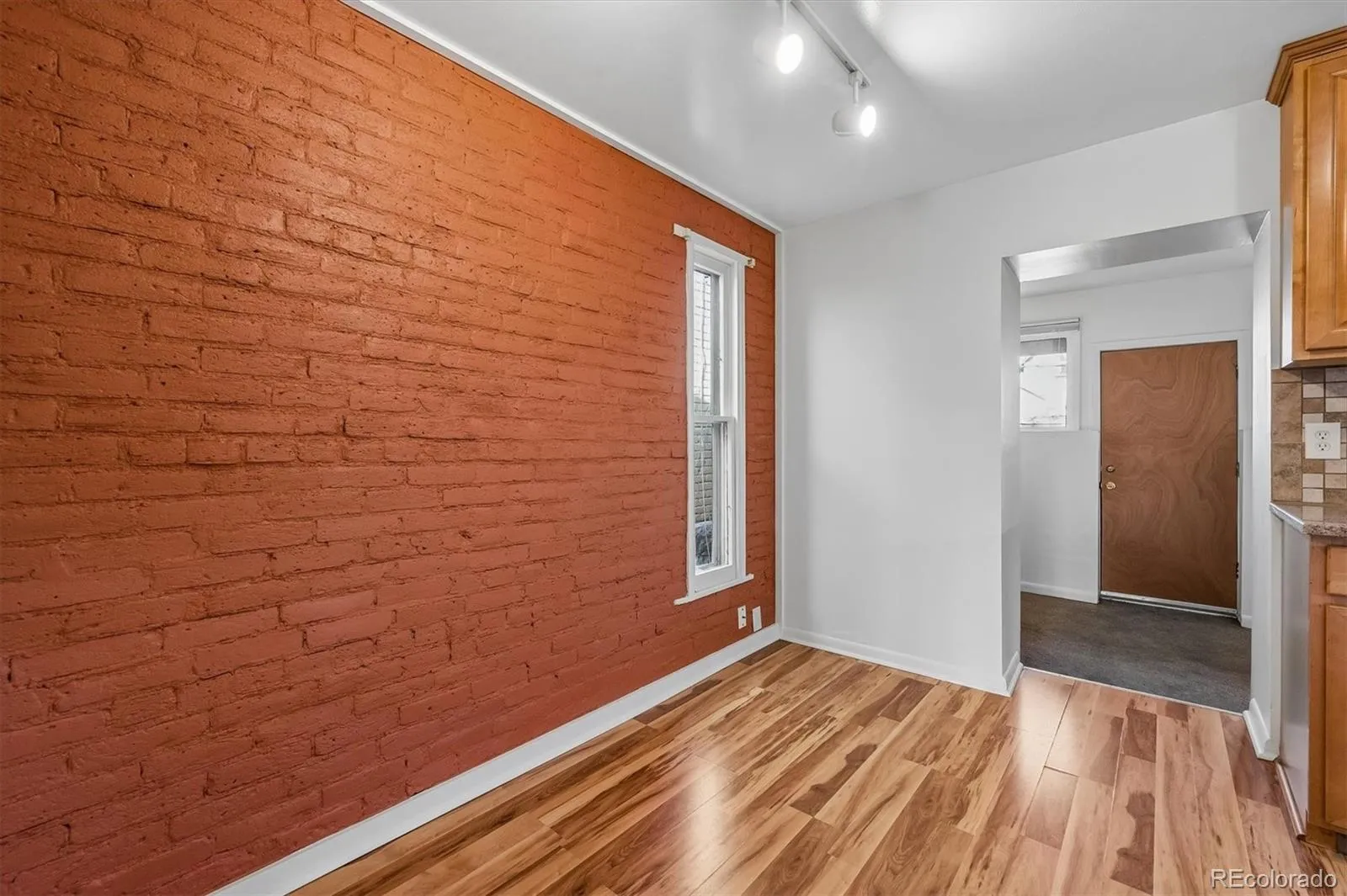 04212026175225 1600 17