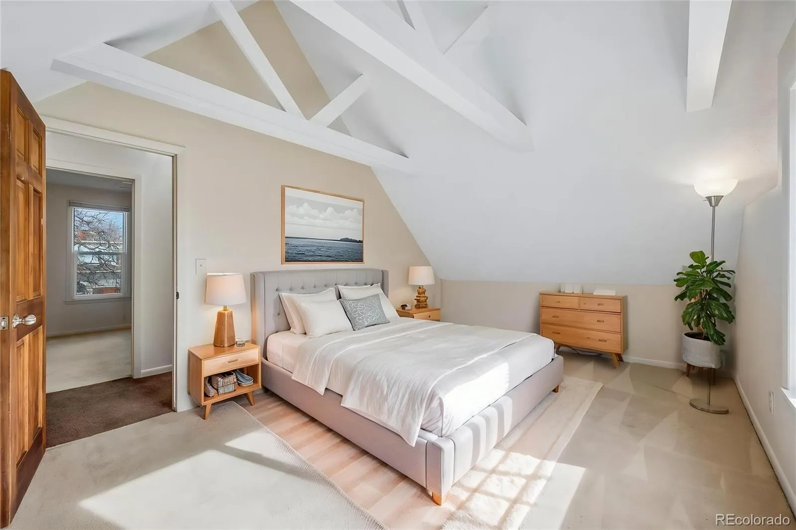 04212026175225 1600 21