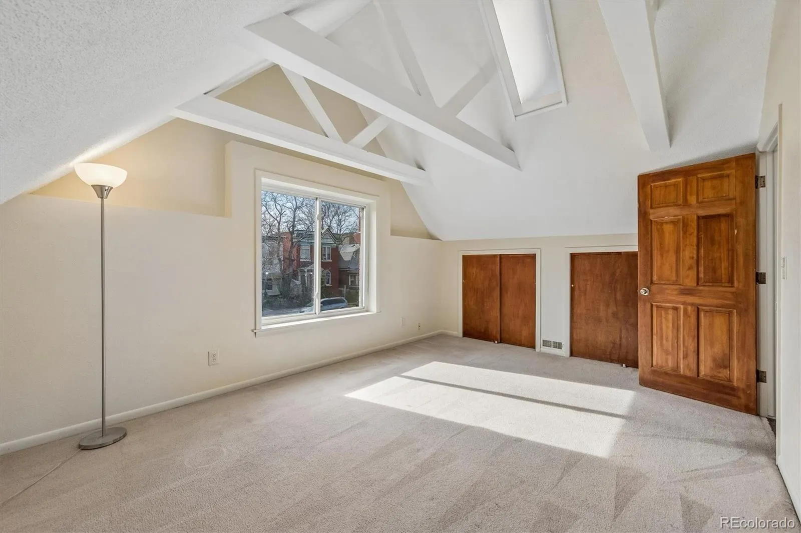 04212026175225 1600 23