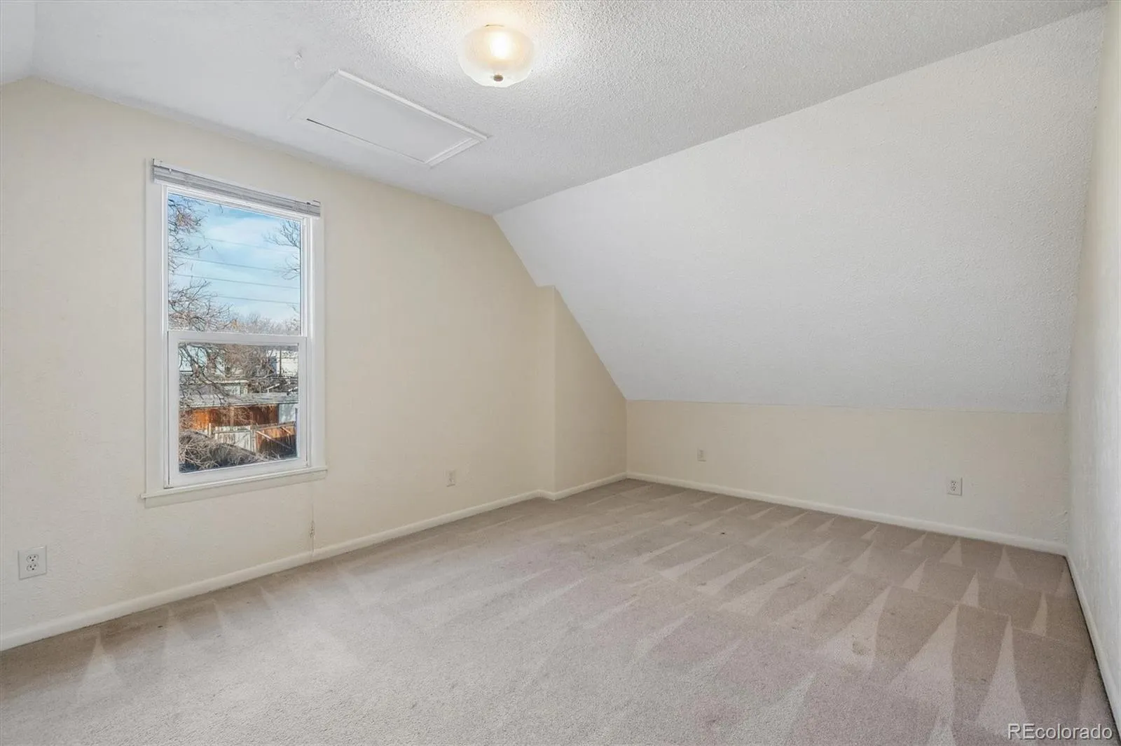 04212026175225 1600 25