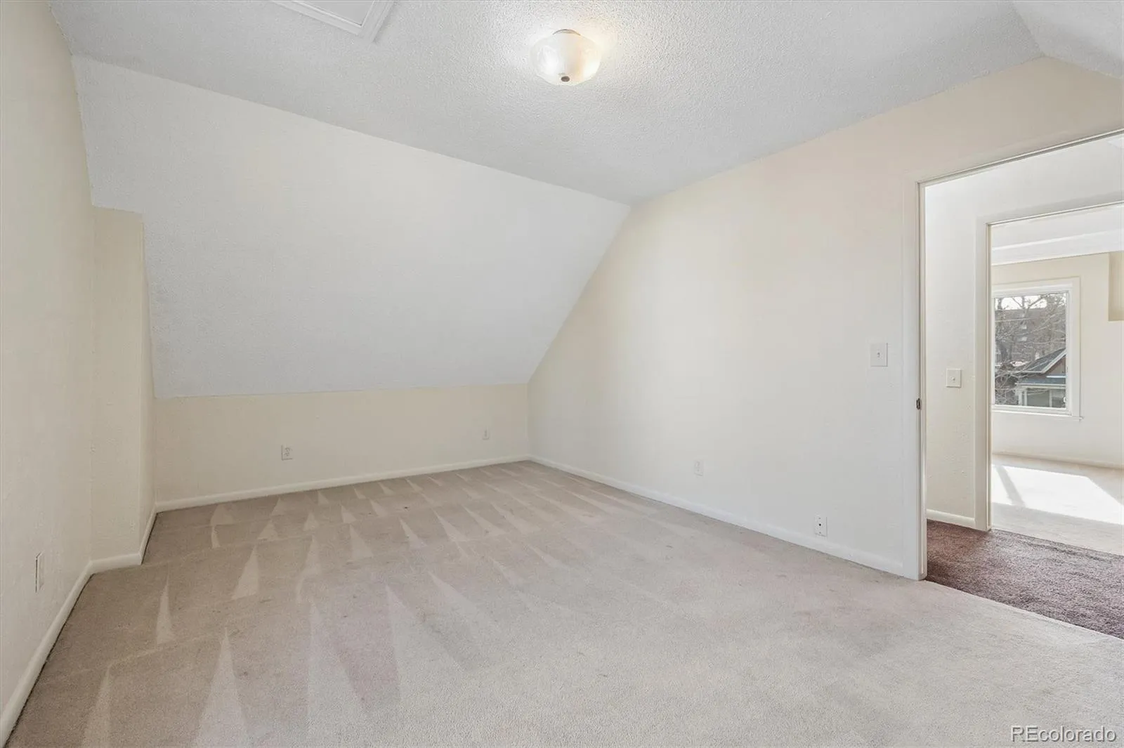 04212026175225 1600 26