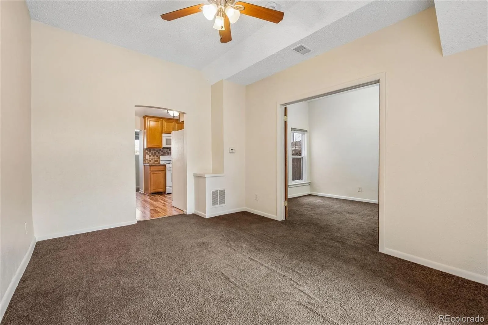 04212026175225 1600 7