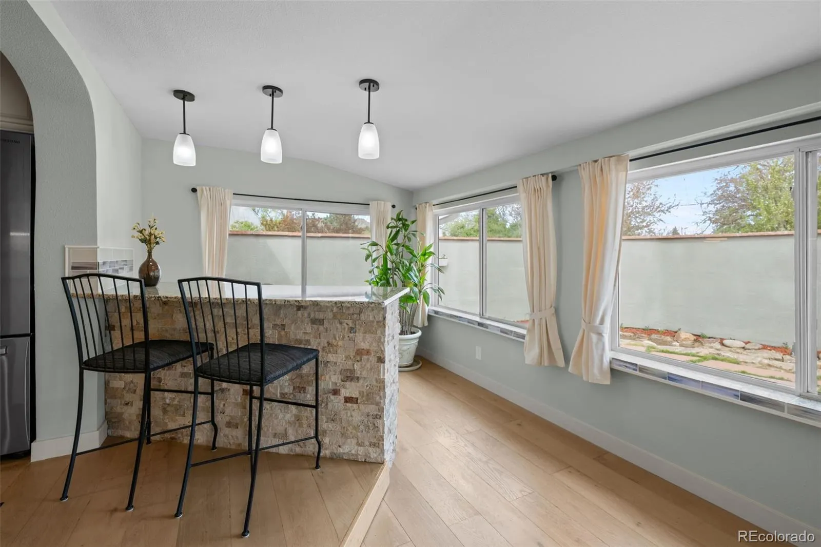 04172026023654 1600 15