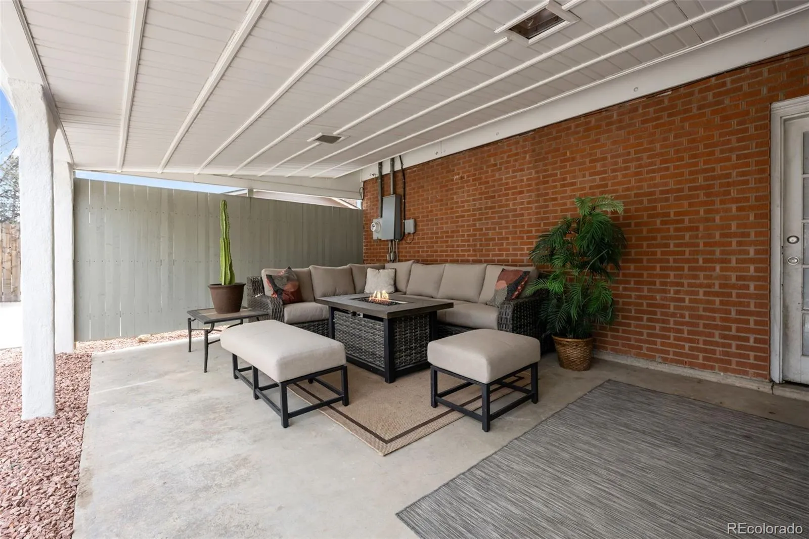 04172026023654 1600 32