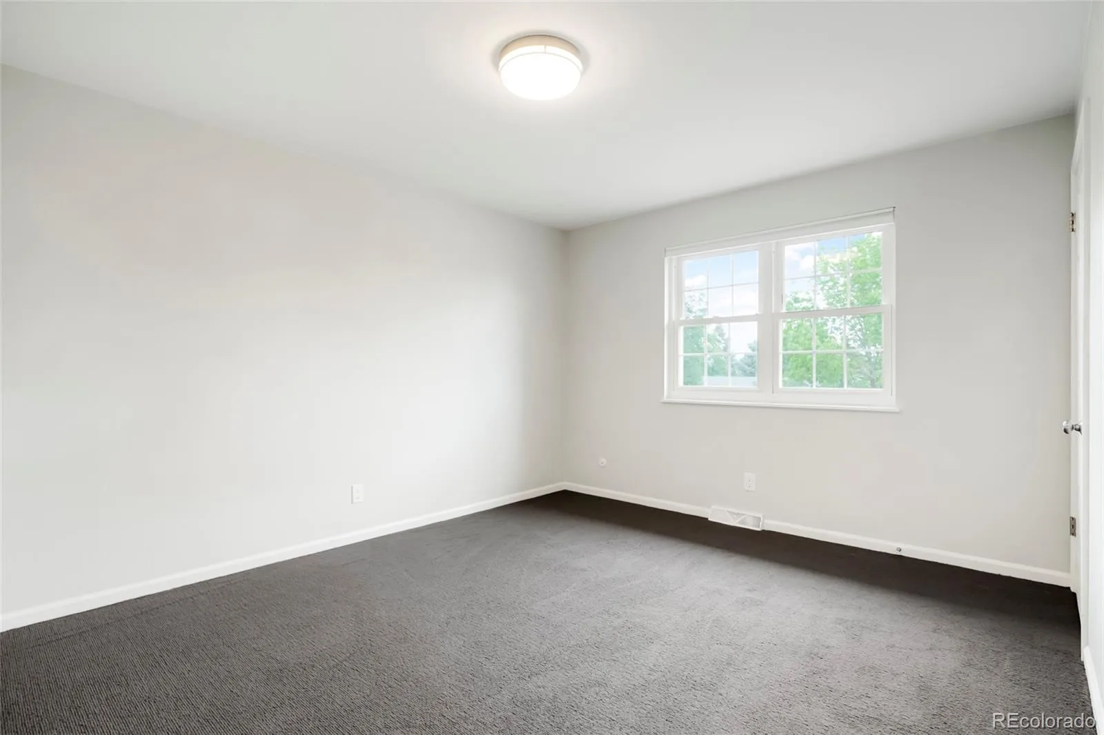 9214 E Floyd Avenue Denver CO 80231 MLS #REC5174376 06092026200830 1600 23