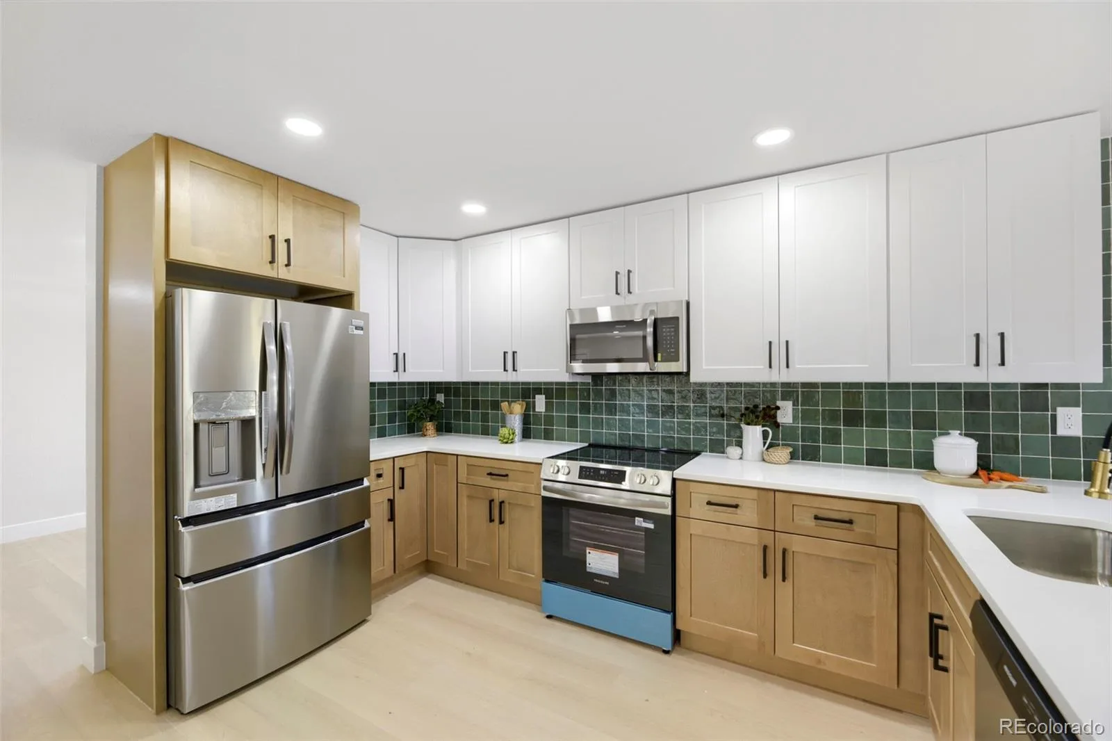 6177 W 65th Avenue Arvada CO 80003 MLS #REC5175588 06112026163049 1600 5