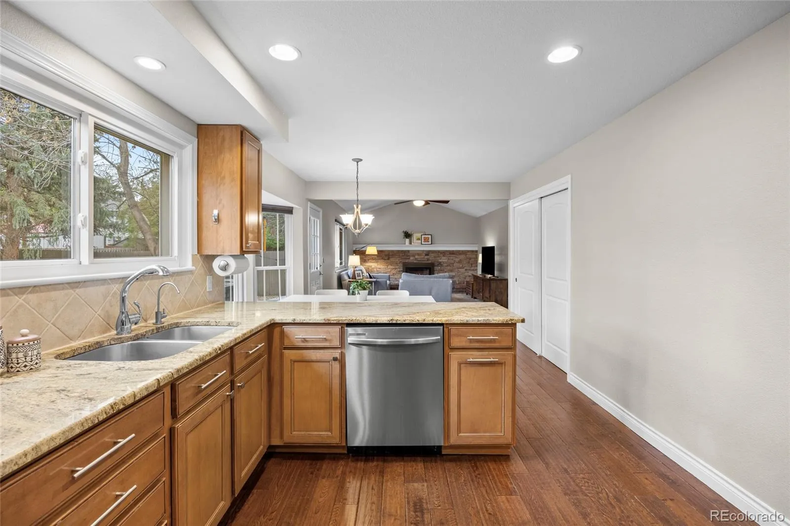 10866 E Berry Avenue Englewood CO 80111 MLS #REC5177551 05022026162111 1600 11