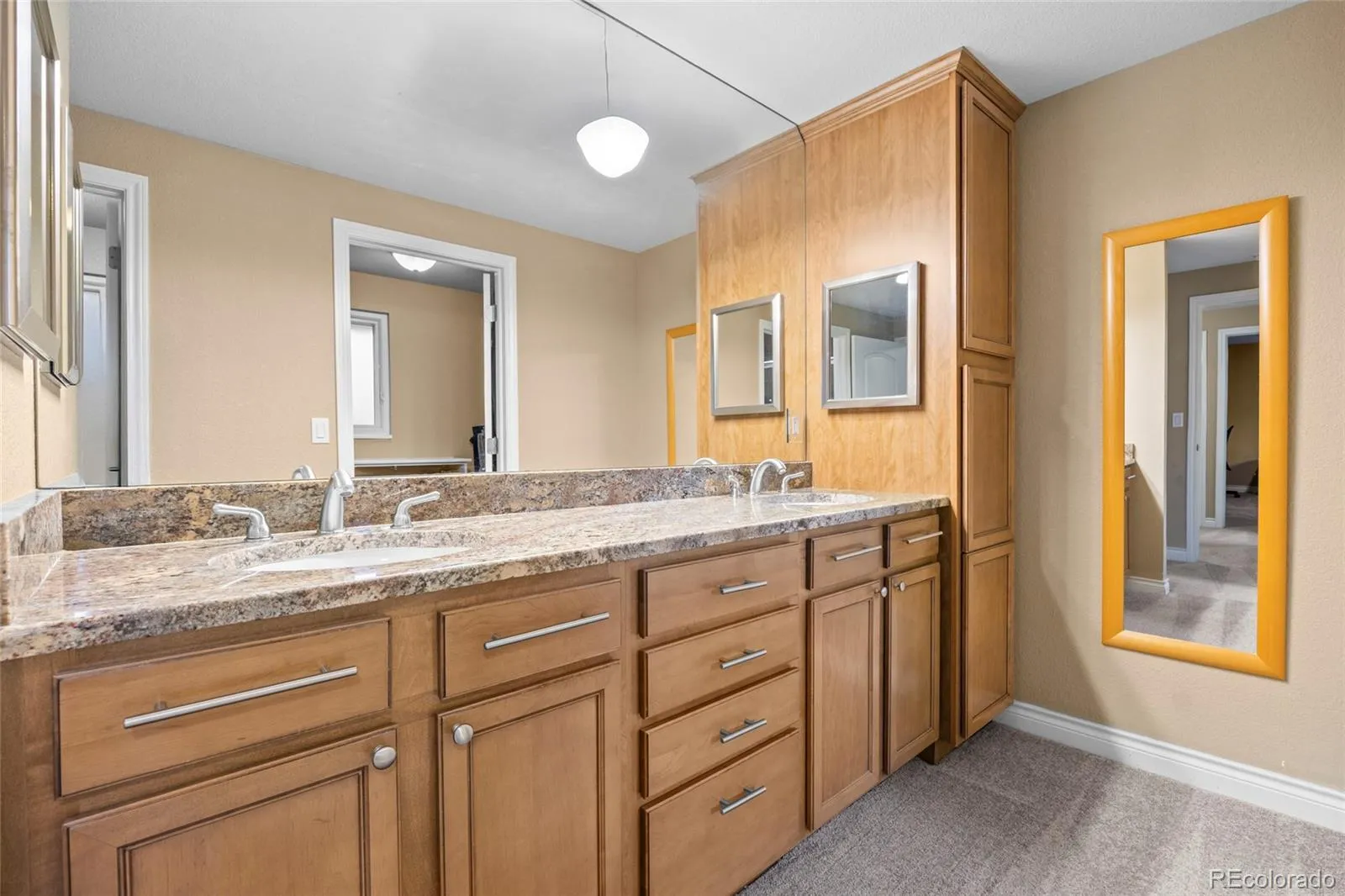10866 E Berry Avenue Englewood CO 80111 MLS #REC5177551 05022026162111 1600 24
