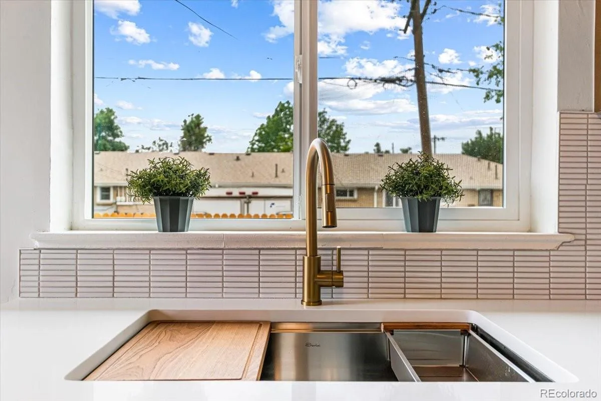 3385 N Kearney Street Denver CO 80207 MLS #REC5178984 07222026182916 1200 10