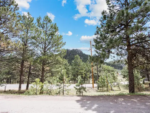 6068 S Skyline Drive Evergreen CO 80439 | MLS #REC5181719 06062025070112 640 13
