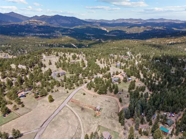 6068 S Skyline Drive Evergreen CO 80439 | MLS #REC5181719 06062025070112 640 26