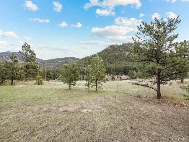6068 S Skyline Drive Evergreen CO 80439 | MLS #REC5181719 06062025070112 640 6