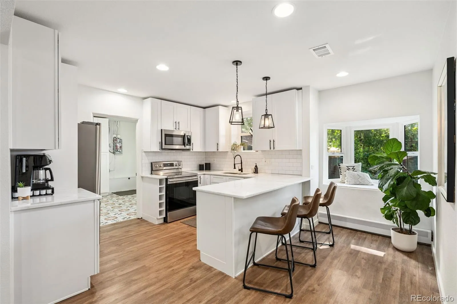 04062026153434 1600 1