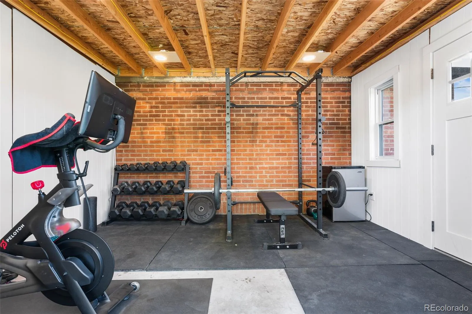 04062026153434 1600 22