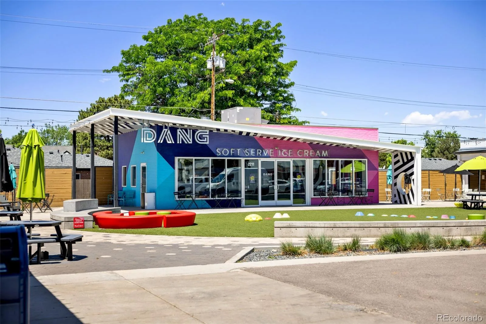 2265 Holly Street Denver CO 80207 MLS #REC5184351 06172026192831 1600 39
