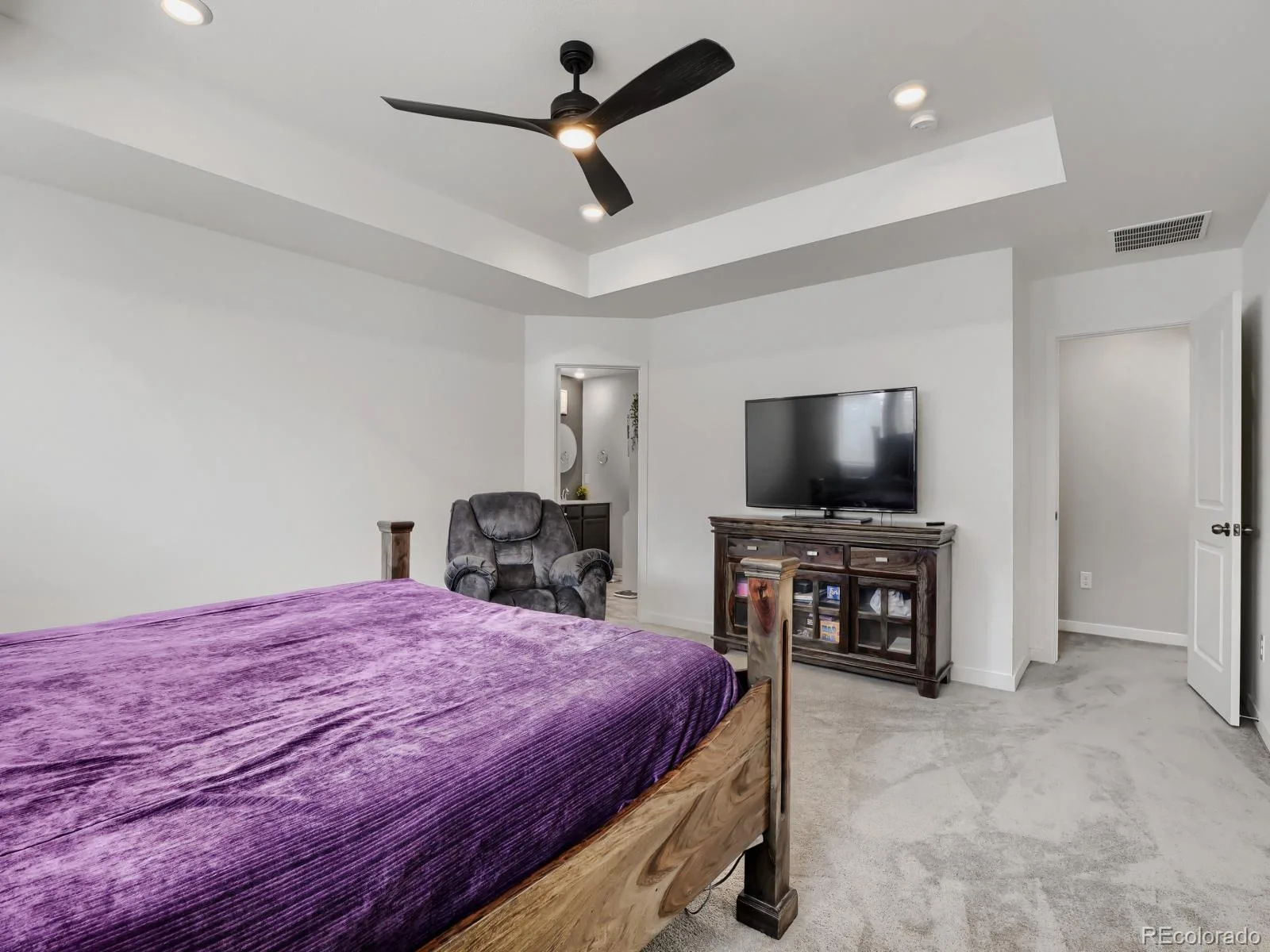 24198 E Kentucky Place Aurora CO 80018 | MLS #REC5185131 07252026024920 1600 15