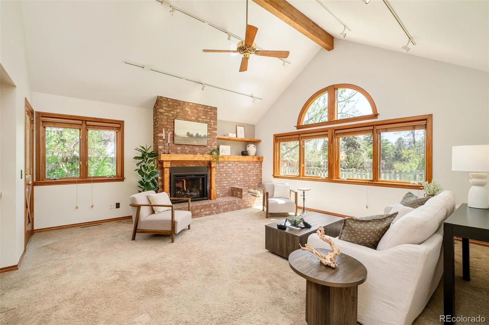 1950 S Lansing Court Aurora CO 80014 MLS #REC5185697 05052026045137 1600 7