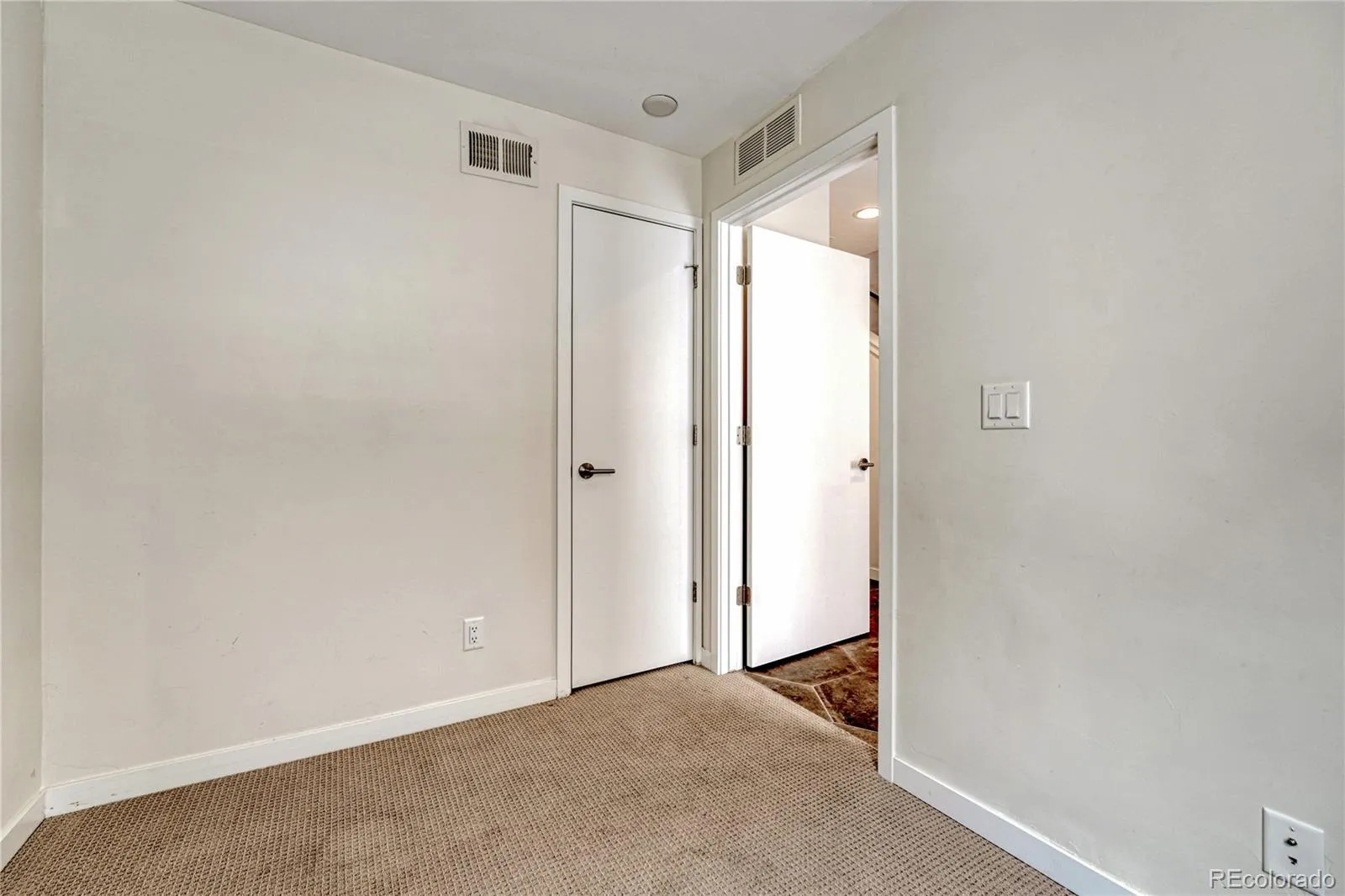 3410 W 18th Avenue Denver CO 80204 MLS #REC5186371 05012026002621 1600 23