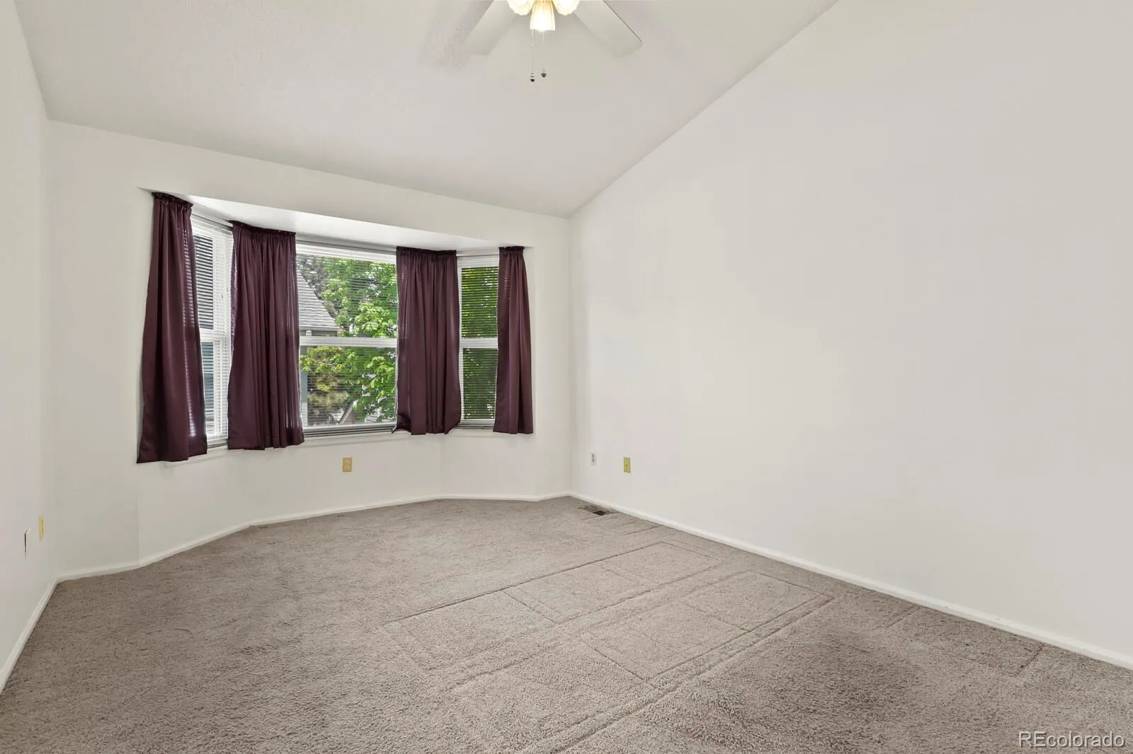 8285 S Gaylord Circle Centennial CO 80122 | MLS #REC5186793 04302026135744 1600 13