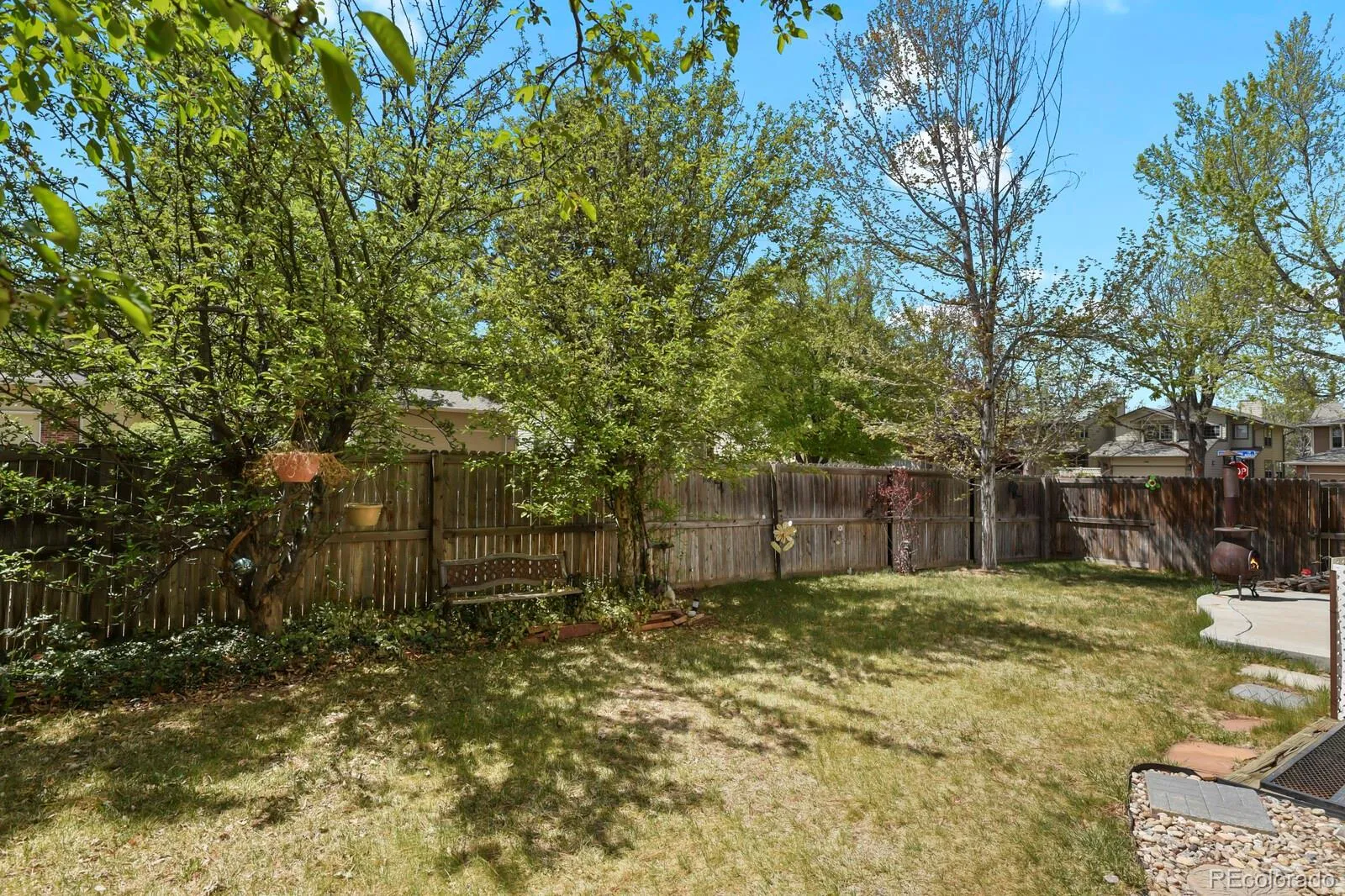 8285 S Gaylord Circle Centennial CO 80122 | MLS #REC5186793 04302026135744 1600 22