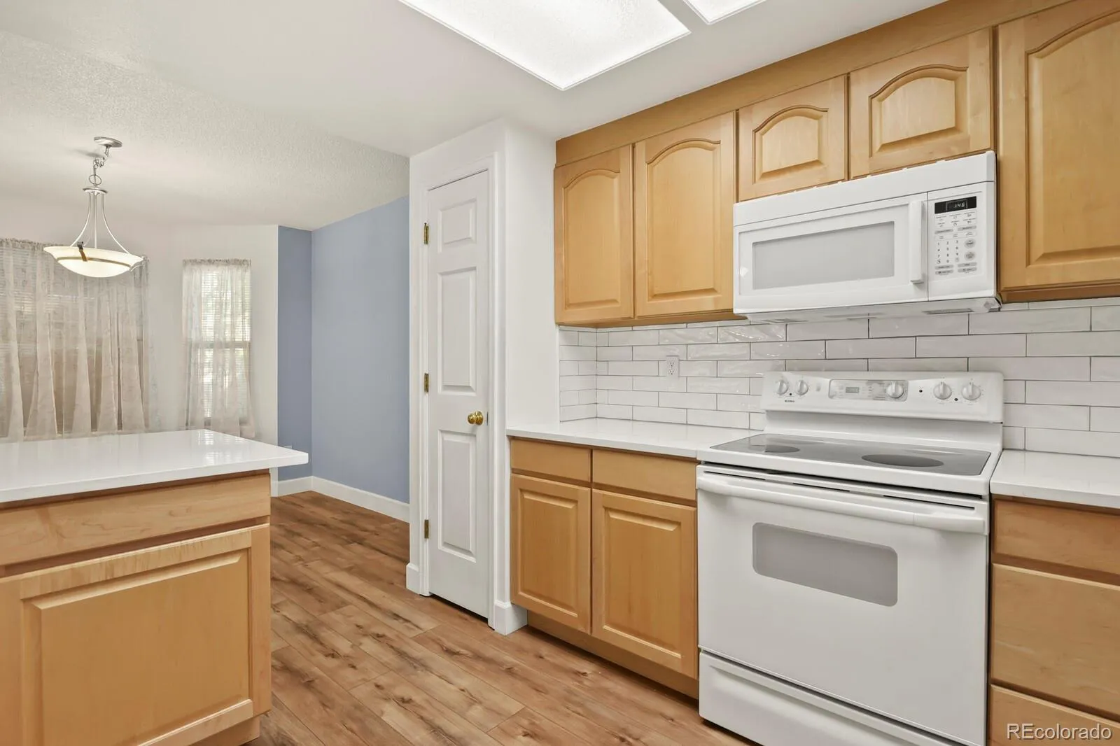 8285 S Gaylord Circle Centennial CO 80122 | MLS #REC5186793 04302026135744 1600 8