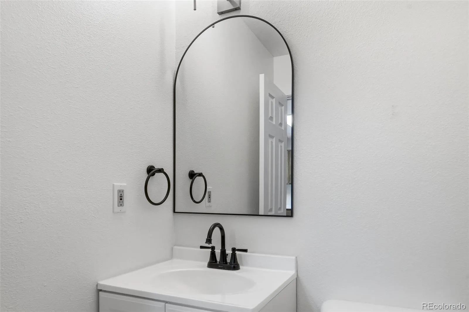 04172026031127 1600 13