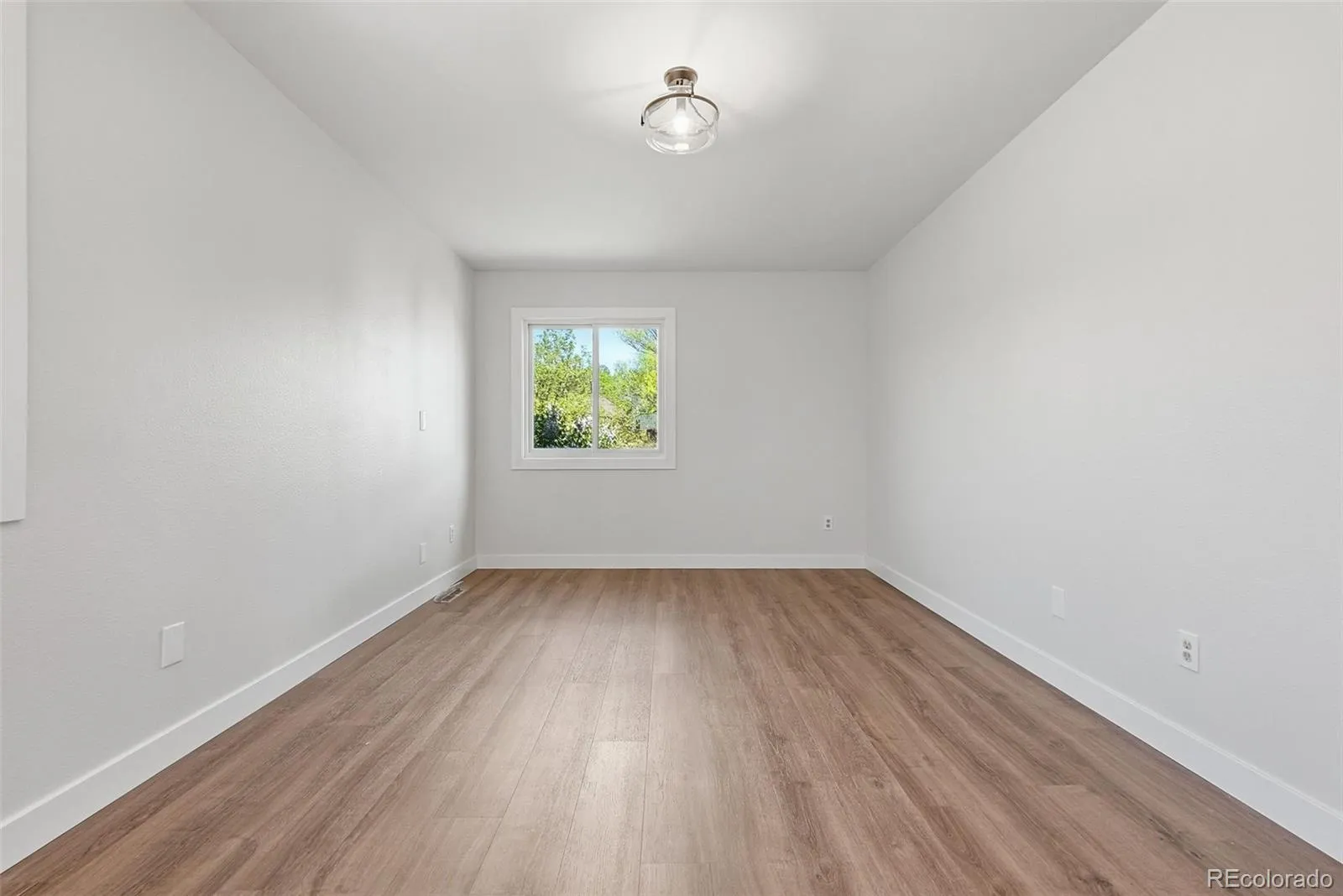 04172026031127 1600 15