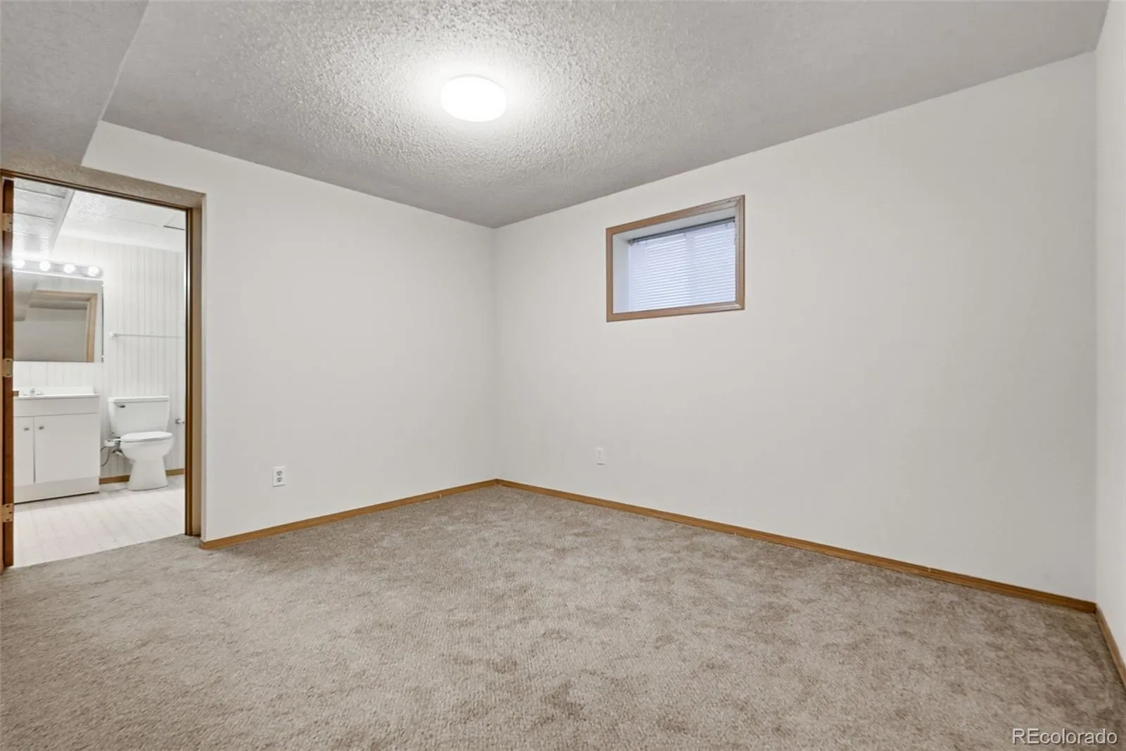 2016 Mount Sneffels Street Longmont CO 80504 MLS #REC5188108 04272026233601 1600 26