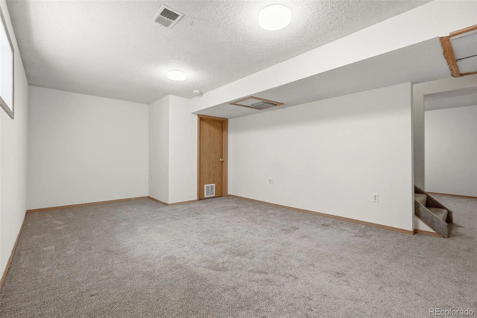 2016 Mount Sneffels Street Longmont CO 80504 | MLS #REC5188108 08282026174554 1600 24
