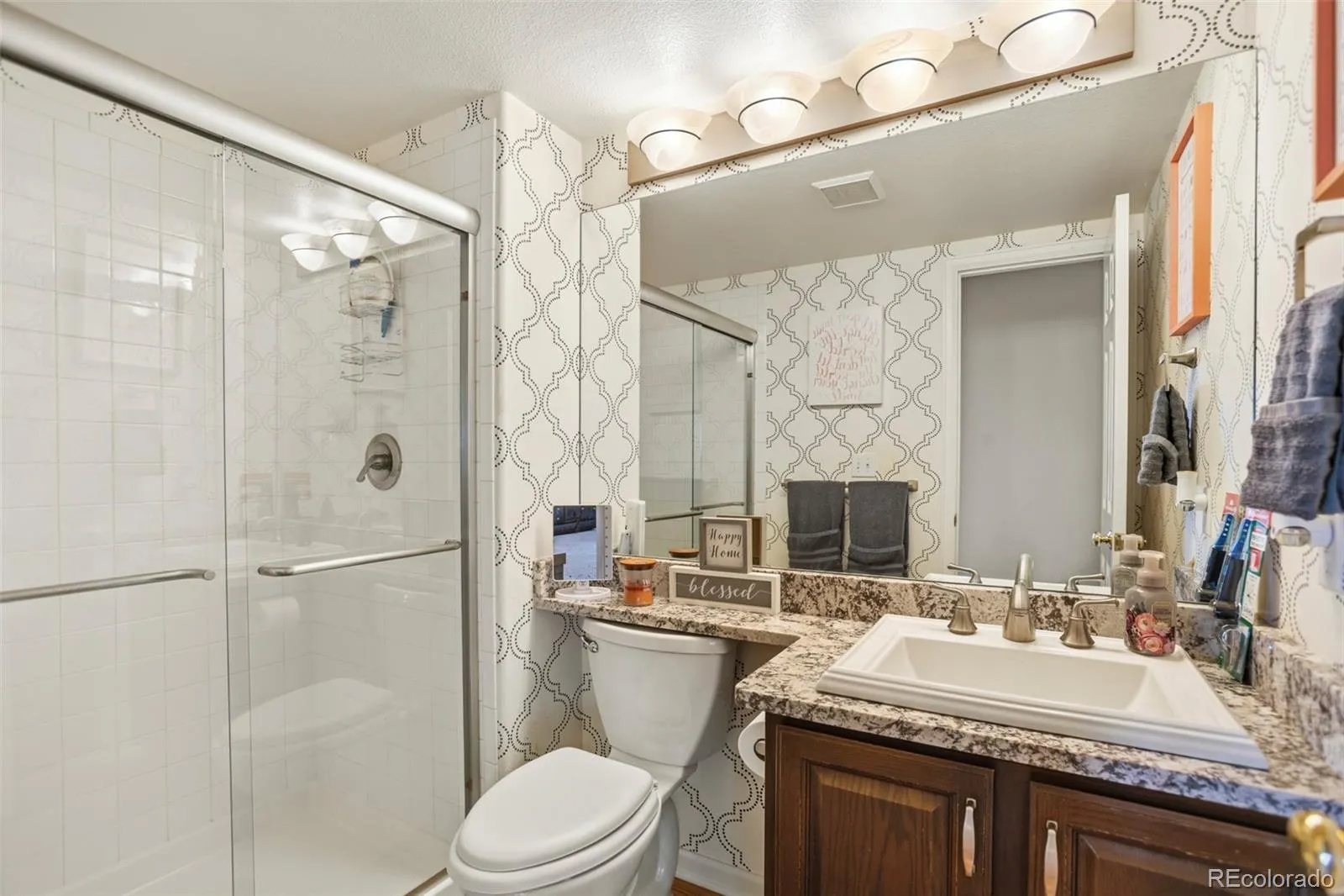 5606 S Helena Court Centennial CO 80015 MLS #REC5188294 05092026024843 1600 12