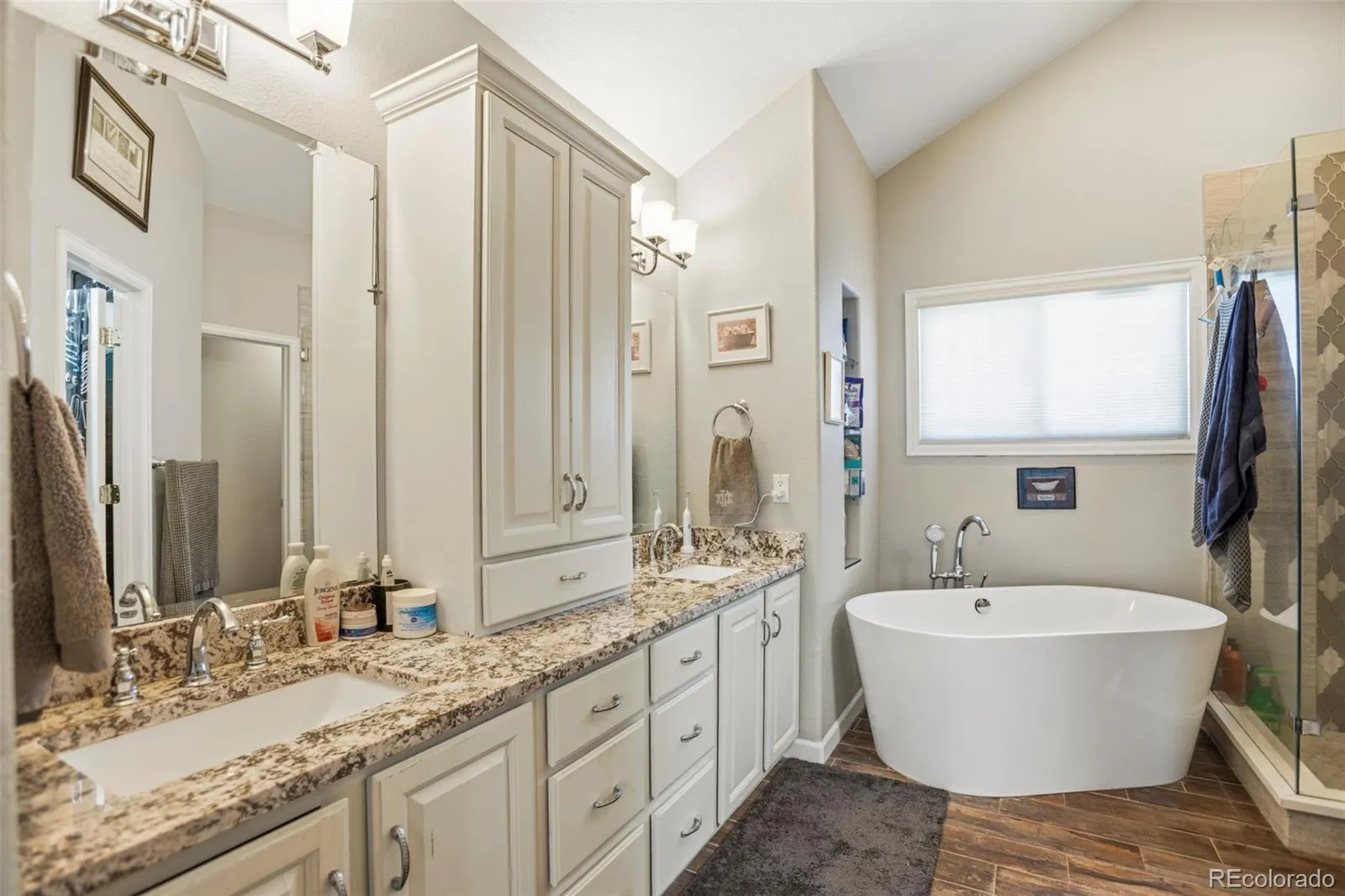 5606 S Helena Court Centennial CO 80015 MLS #REC5188294 05092026024843 1600 17