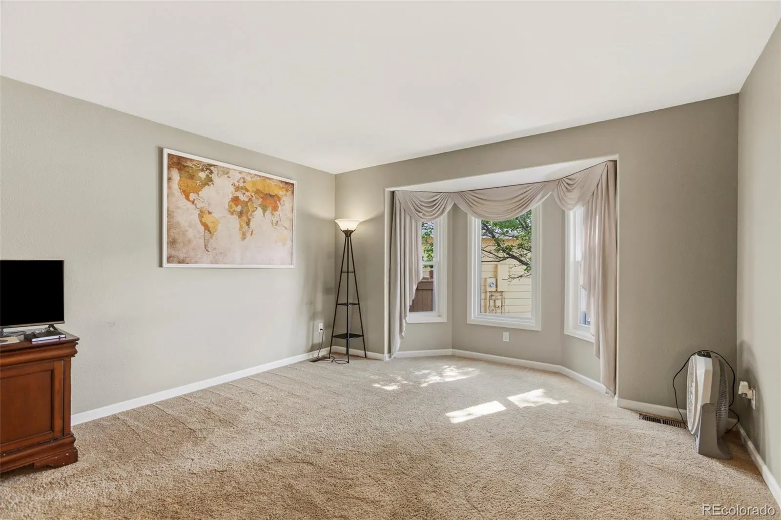 5606 S Helena Court Centennial CO 80015 MLS #REC5188294 05092026024843 1600 2