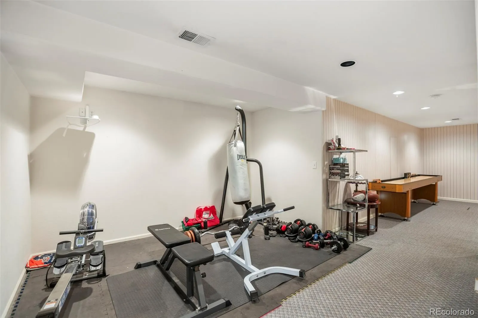 5606 S Helena Court Centennial CO 80015 MLS #REC5188294 05092026024843 1600 28