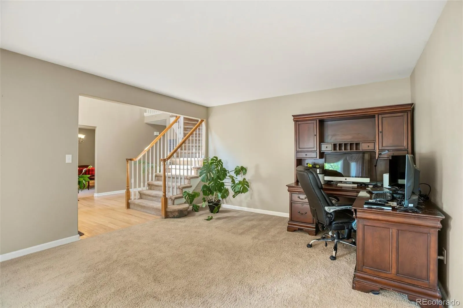 5606 S Helena Court Centennial CO 80015 MLS #REC5188294 05092026024843 1600 3