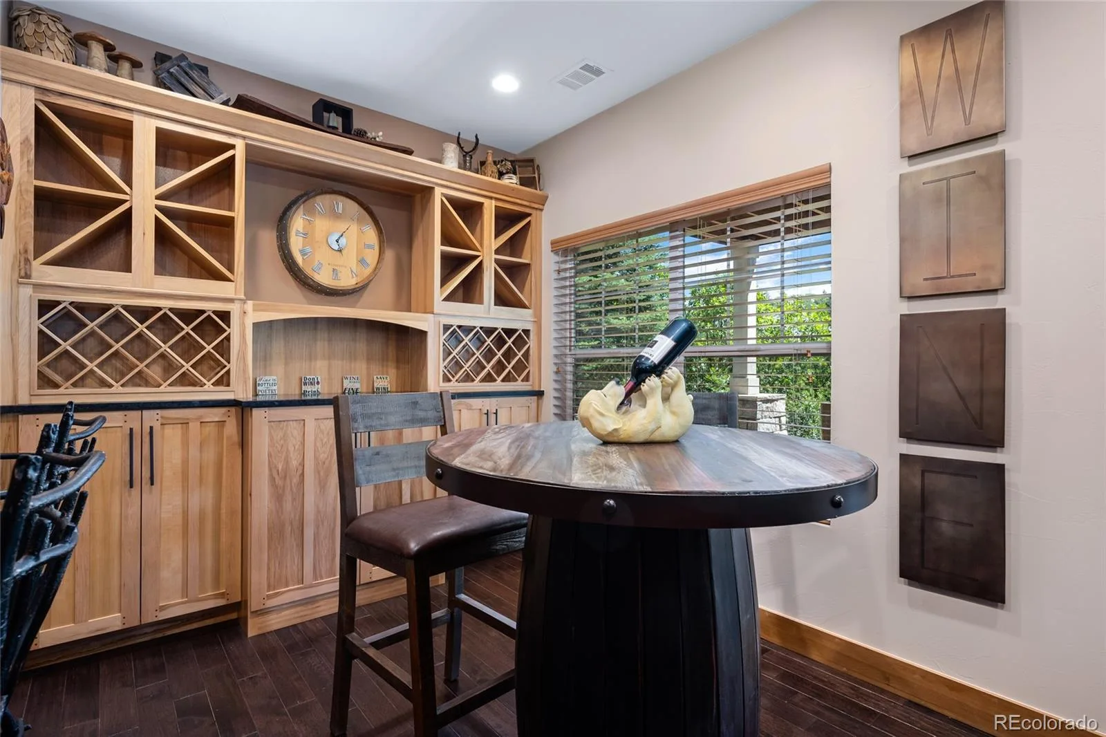 1394 Black Pine Court Castle Rock CO 80104 | MLS #REC5188680 08092026210922 1600 32