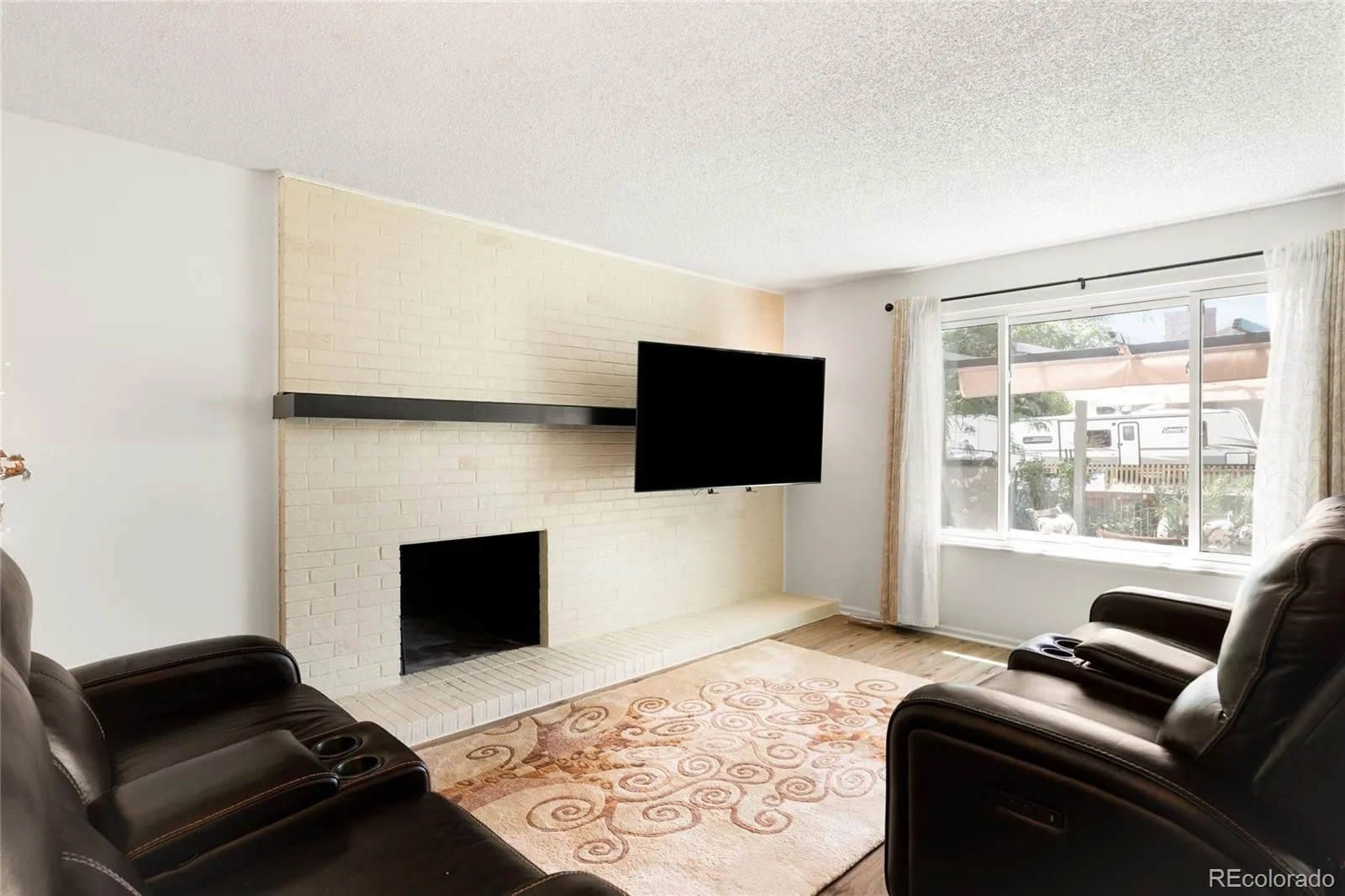 9962 W 82nd Place Arvada CO 80005 | MLS #REC5189102 08252026001540 1600 18