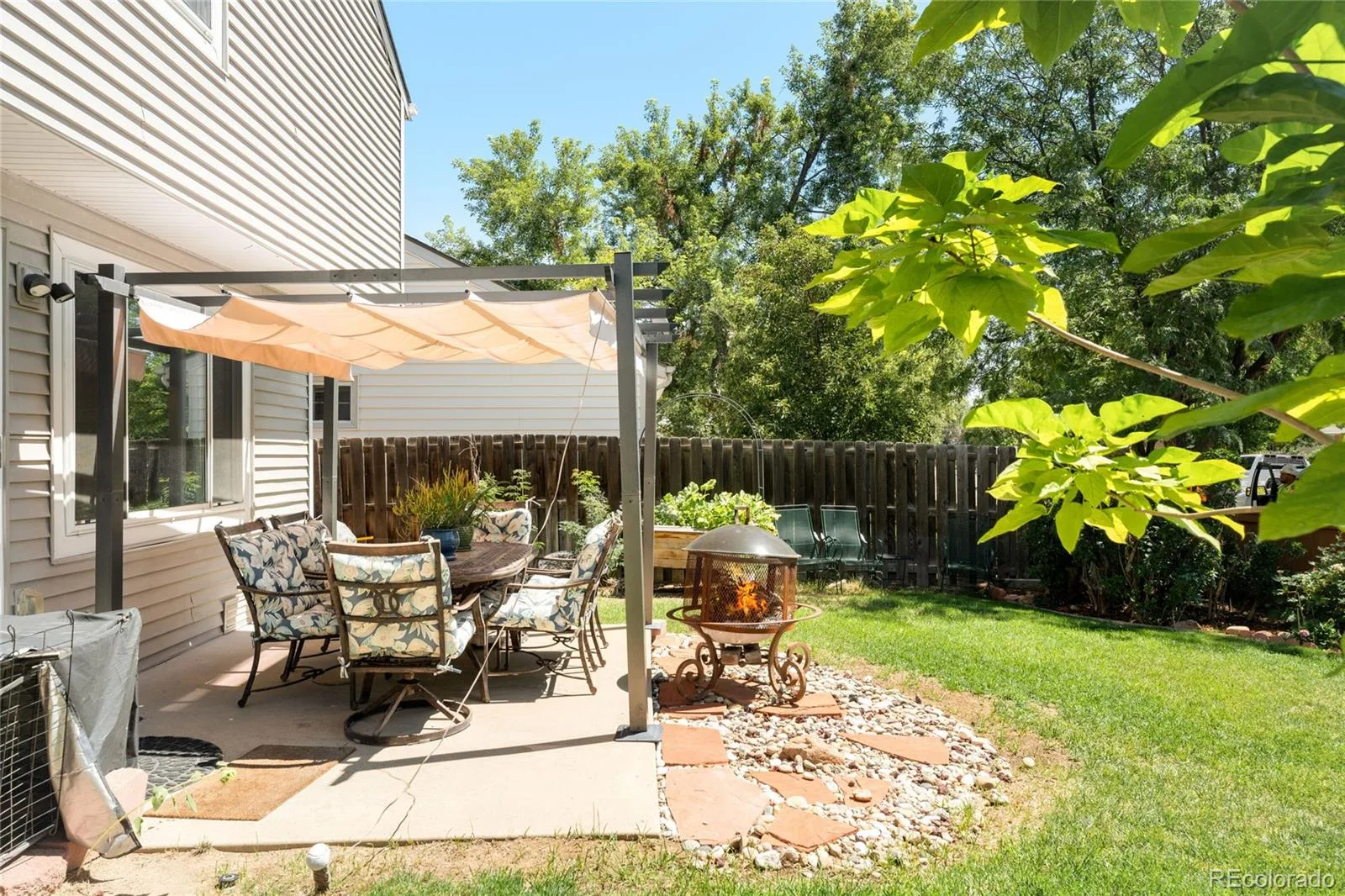 9962 W 82nd Place Arvada CO 80005 | MLS #REC5189102 08252026001540 1600 44