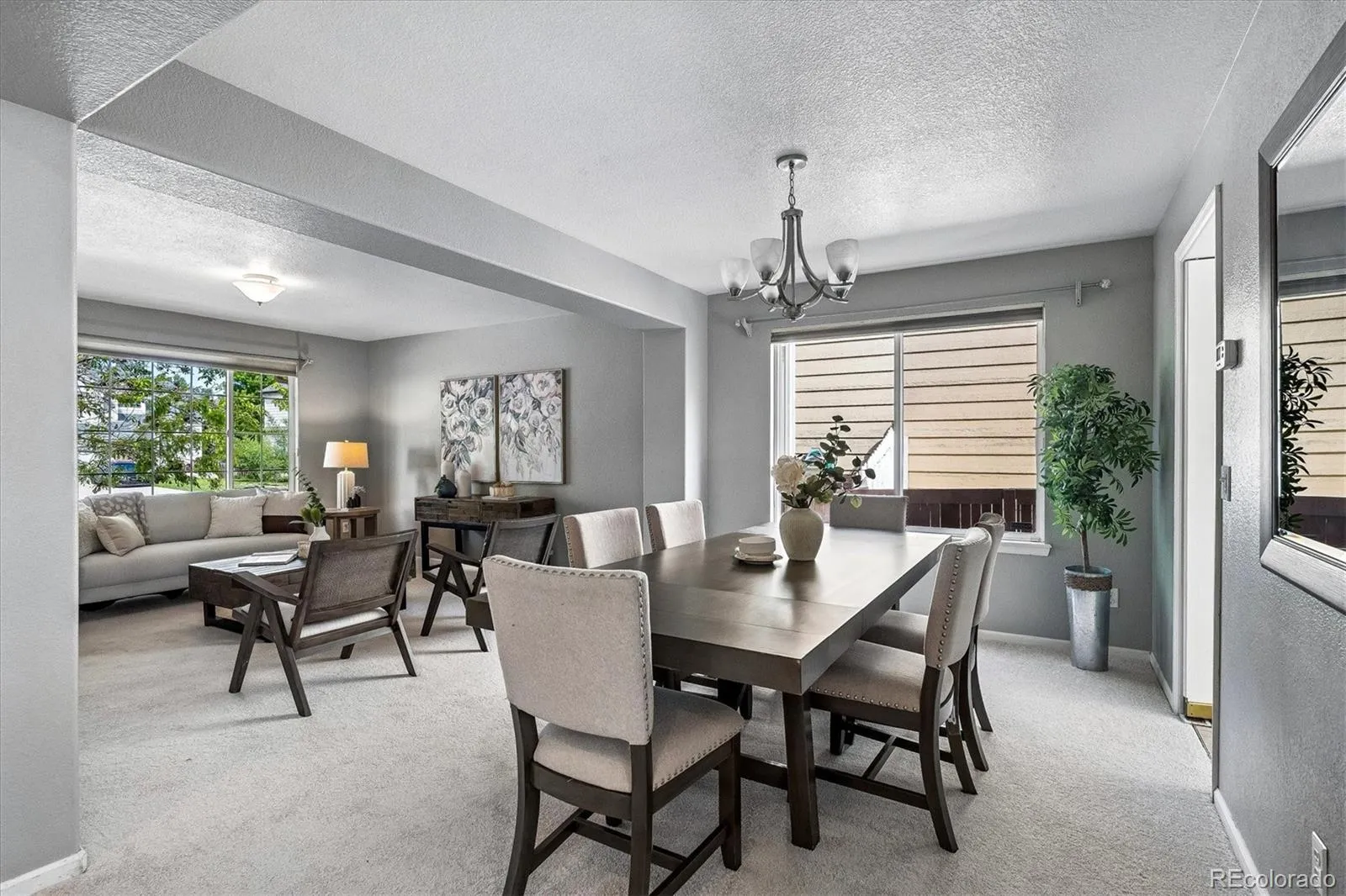 2956 S Espana Court Aurora CO 80013 MLS #REC5189151 05222026221808 1600 6