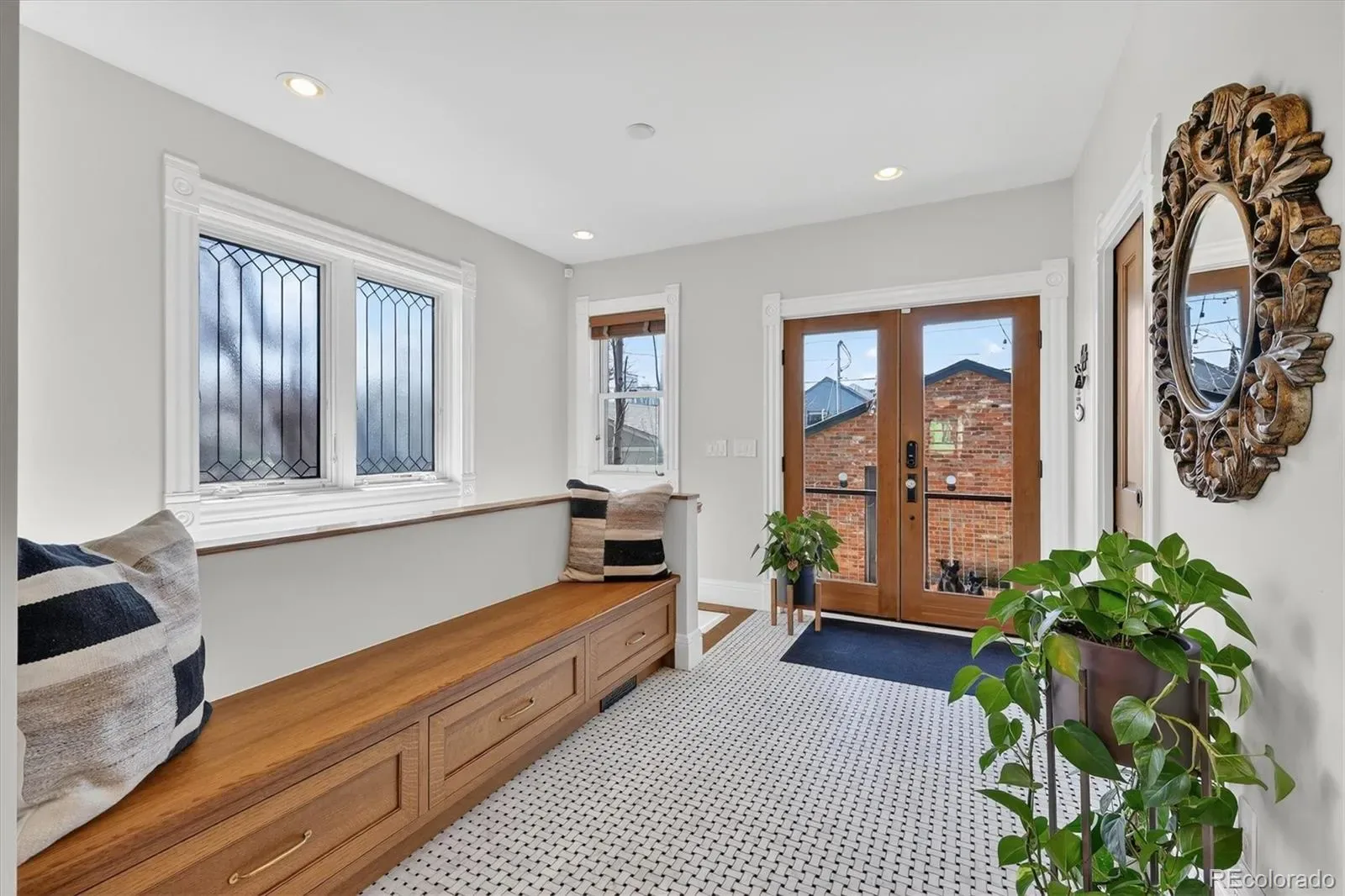 03232026193814 1600 21