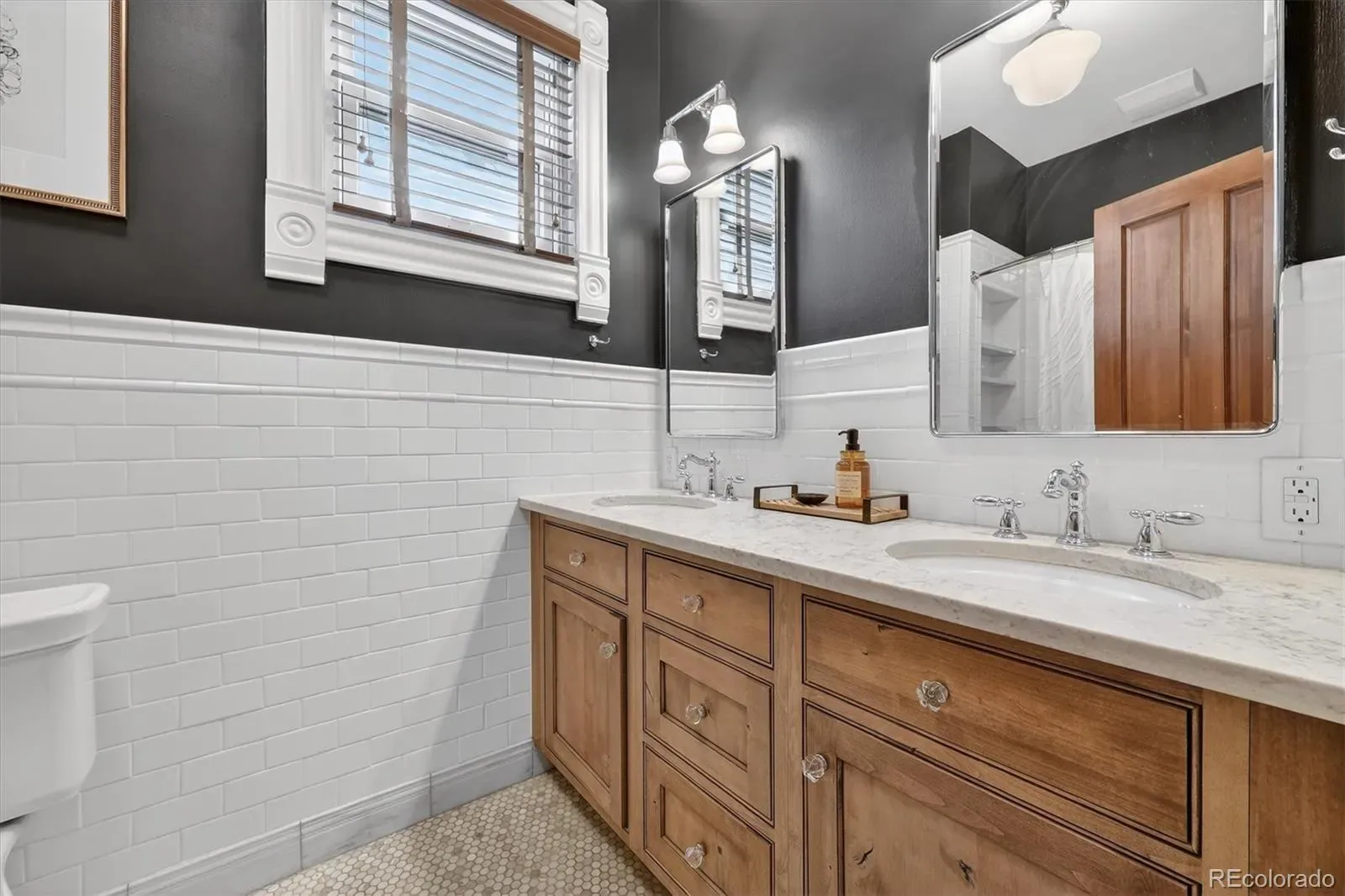 03232026193814 1600 30