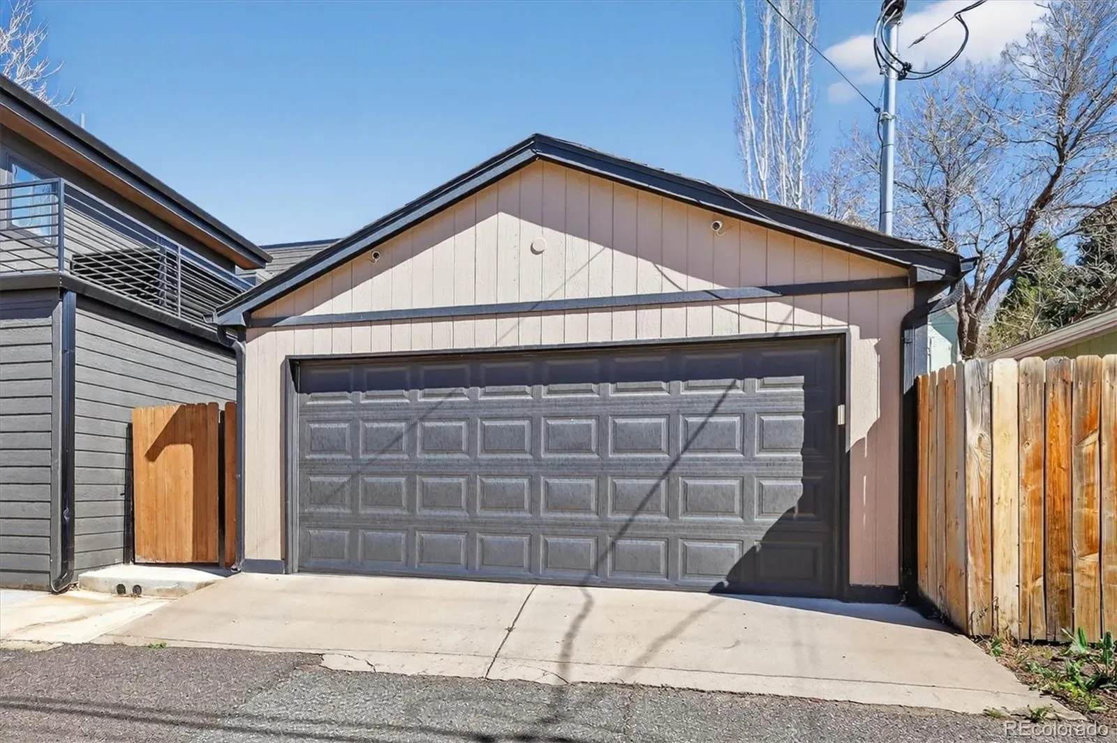 03232026193814 1600 40