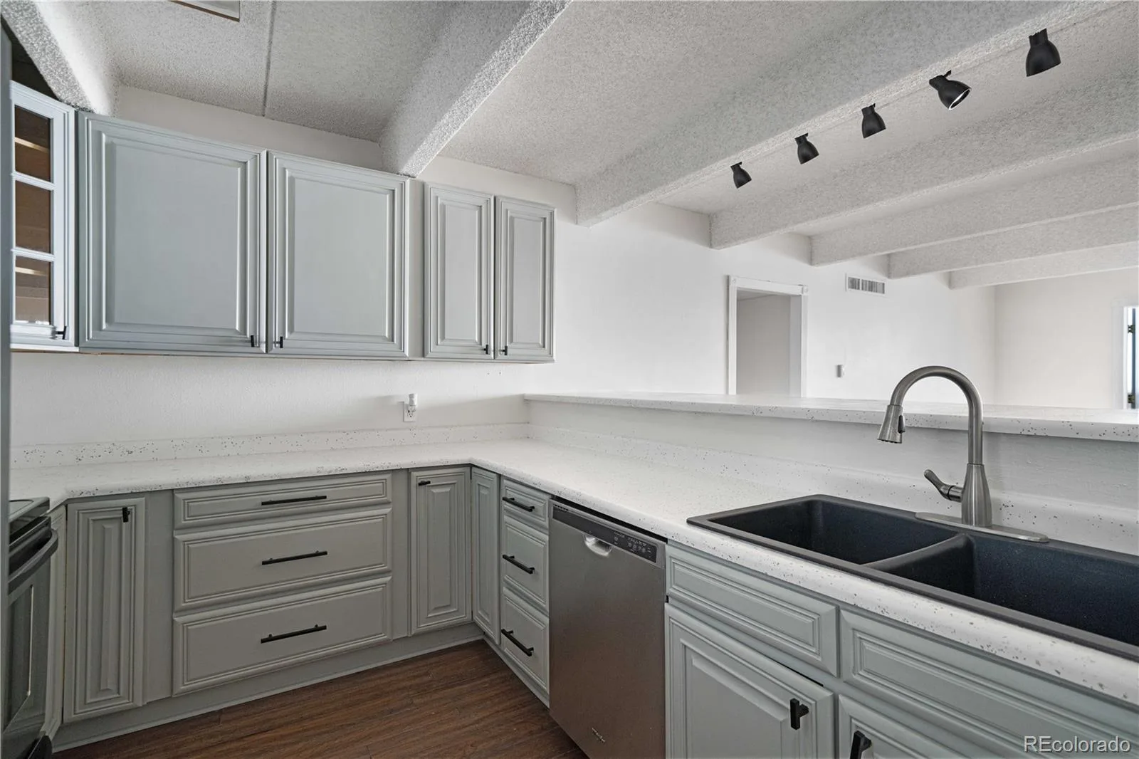 777 N Washington Street #204 Denver CO 80203 | MLS #REC5192484 08232026130601 1600 23