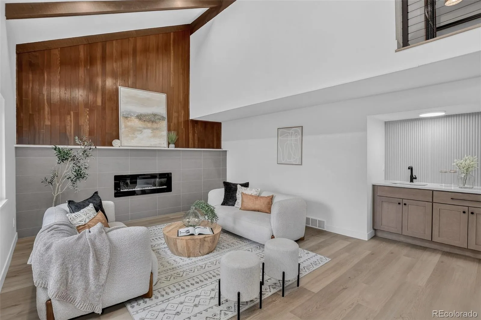 4084 S Willow Way Denver CO 80237 | MLS #REC5192505 10142026205801 1600 17