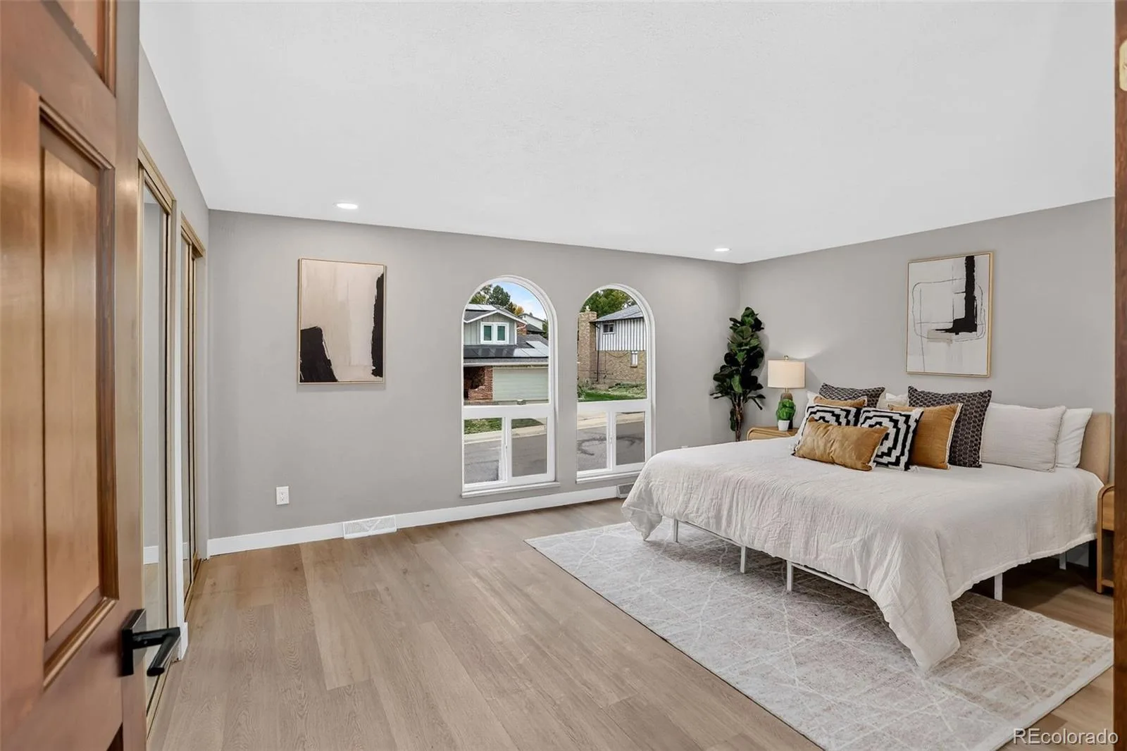 4084 S Willow Way Denver CO 80237 | MLS #REC5192505 10142026205801 1600 20