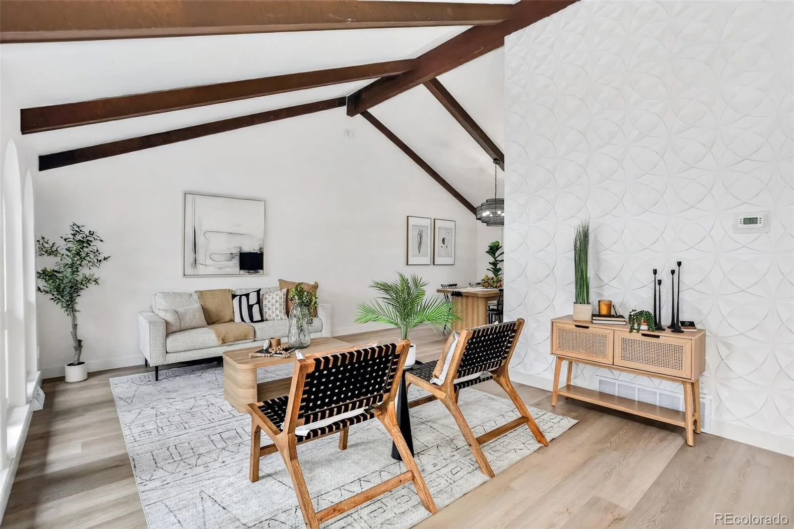 4084 S Willow Way Denver CO 80237 | MLS #REC5192505 10142026205801 1600 4