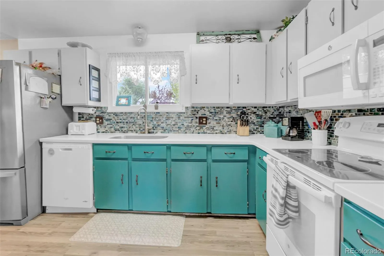 17835 E Kansas Place Aurora CO 80017 MLS #REC5193946 05082026034800 1600 6